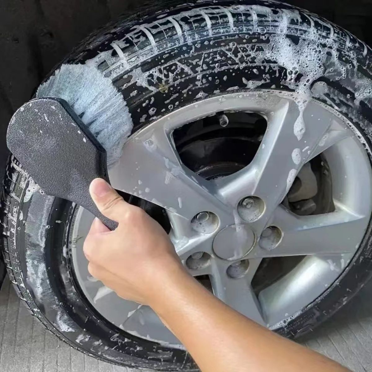 Car Wheel Cleaning Brush Detai - Car Cleaning Brush recensione e prezzo